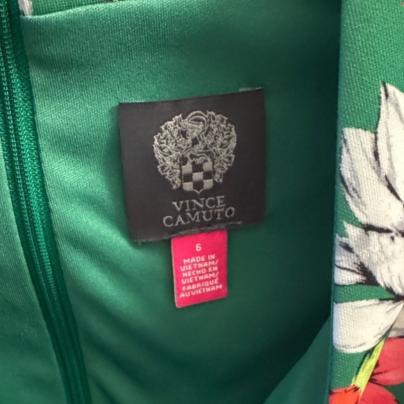 NWT VINCE CAMUTO Floral Green Mini Dress - Picture 4 of 9